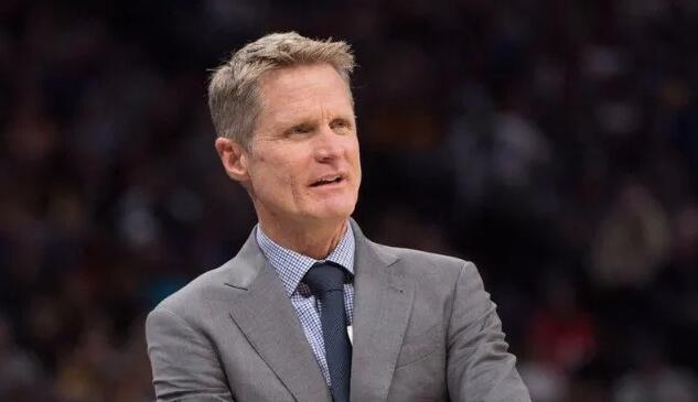 莫雷托：弗拉霍维奇与尤文续约无任何进展，双方年薪分歧很大（莫雷托：尤文与弗拉霍维奇续约谈判陷入停滞，年薪要求存在巨大分歧）